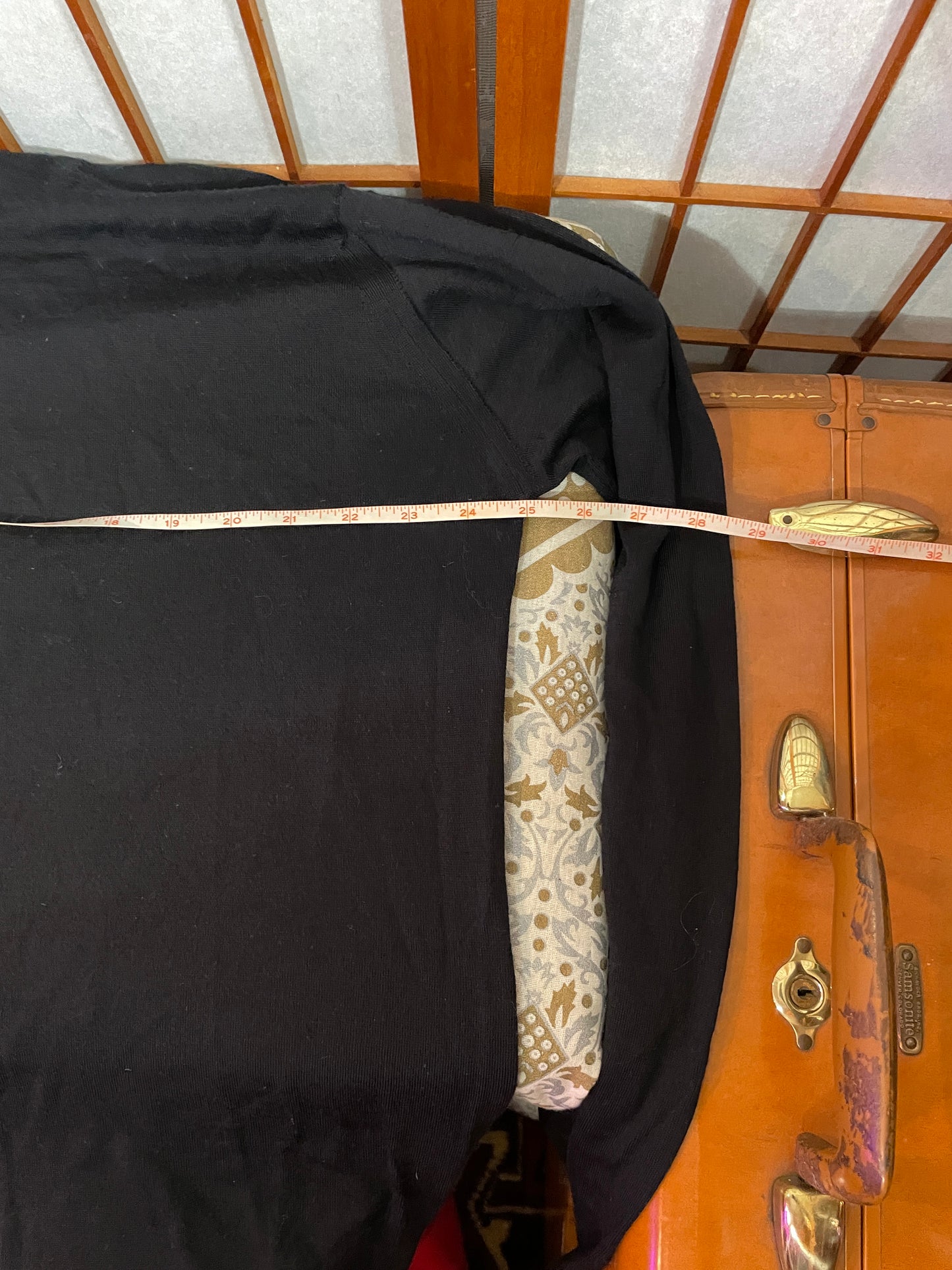 Smooth Wool Sleek Crewneck