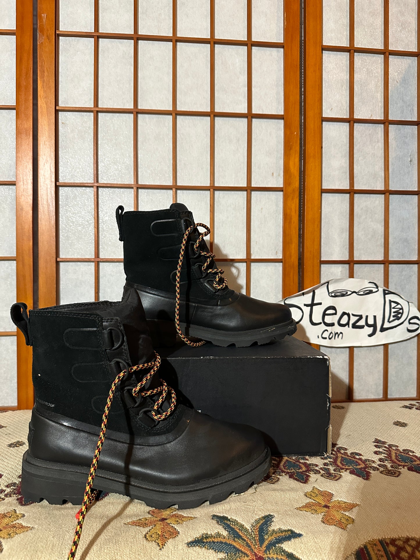 Rain boot Sorel 6.5 Lennox Street Lace-Up Waterproof Suede