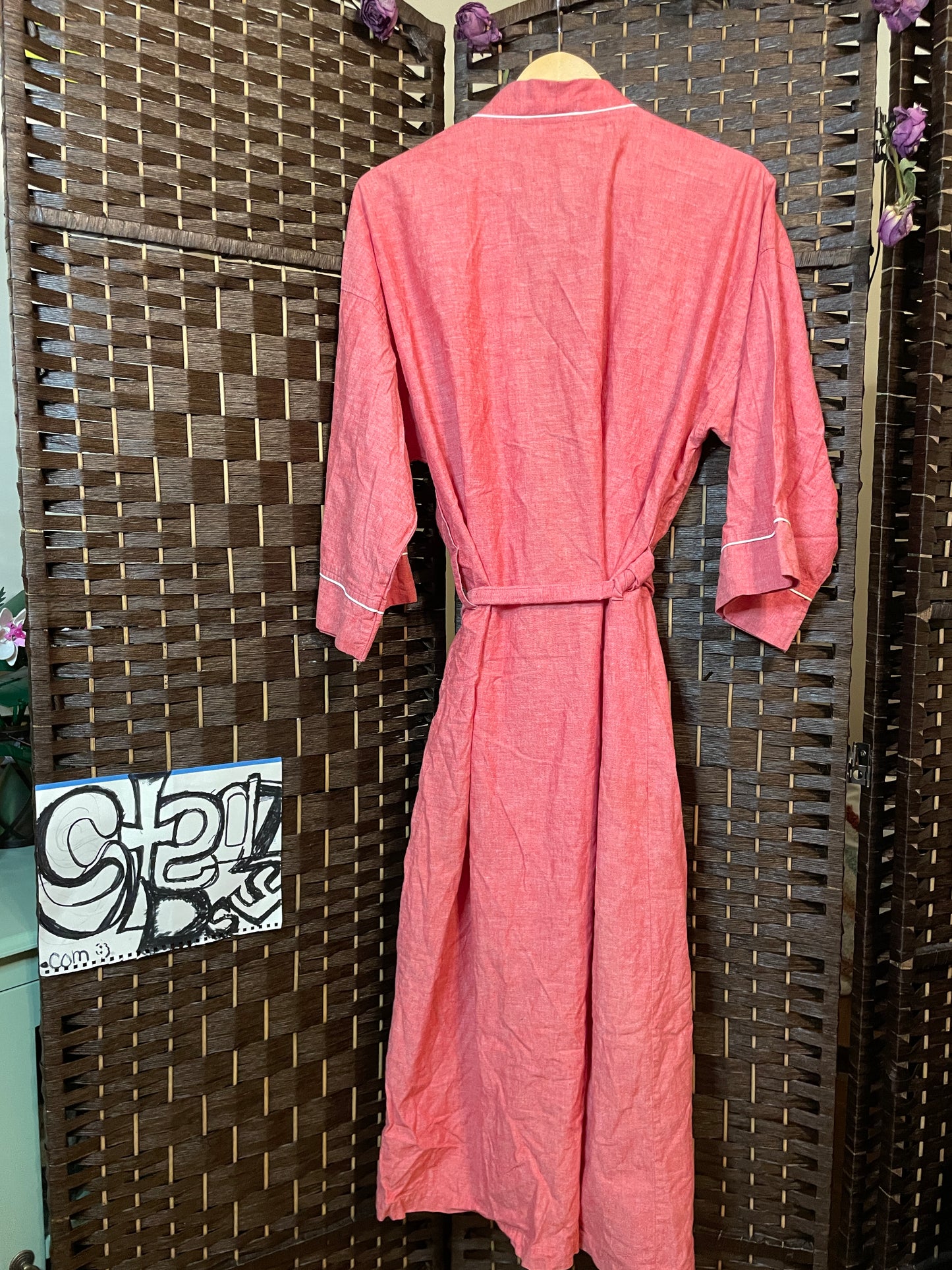 Lite Light Red Robe . Christian Dior