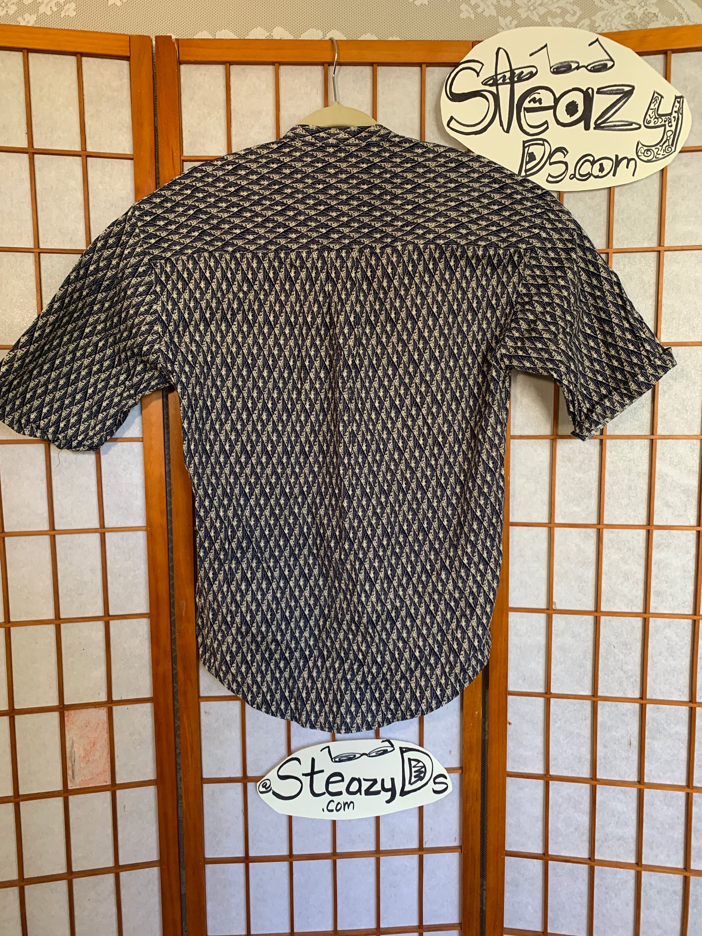 Band Collar of Flags shirt