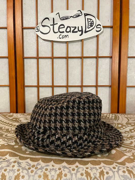 Black Hound Walking Hat