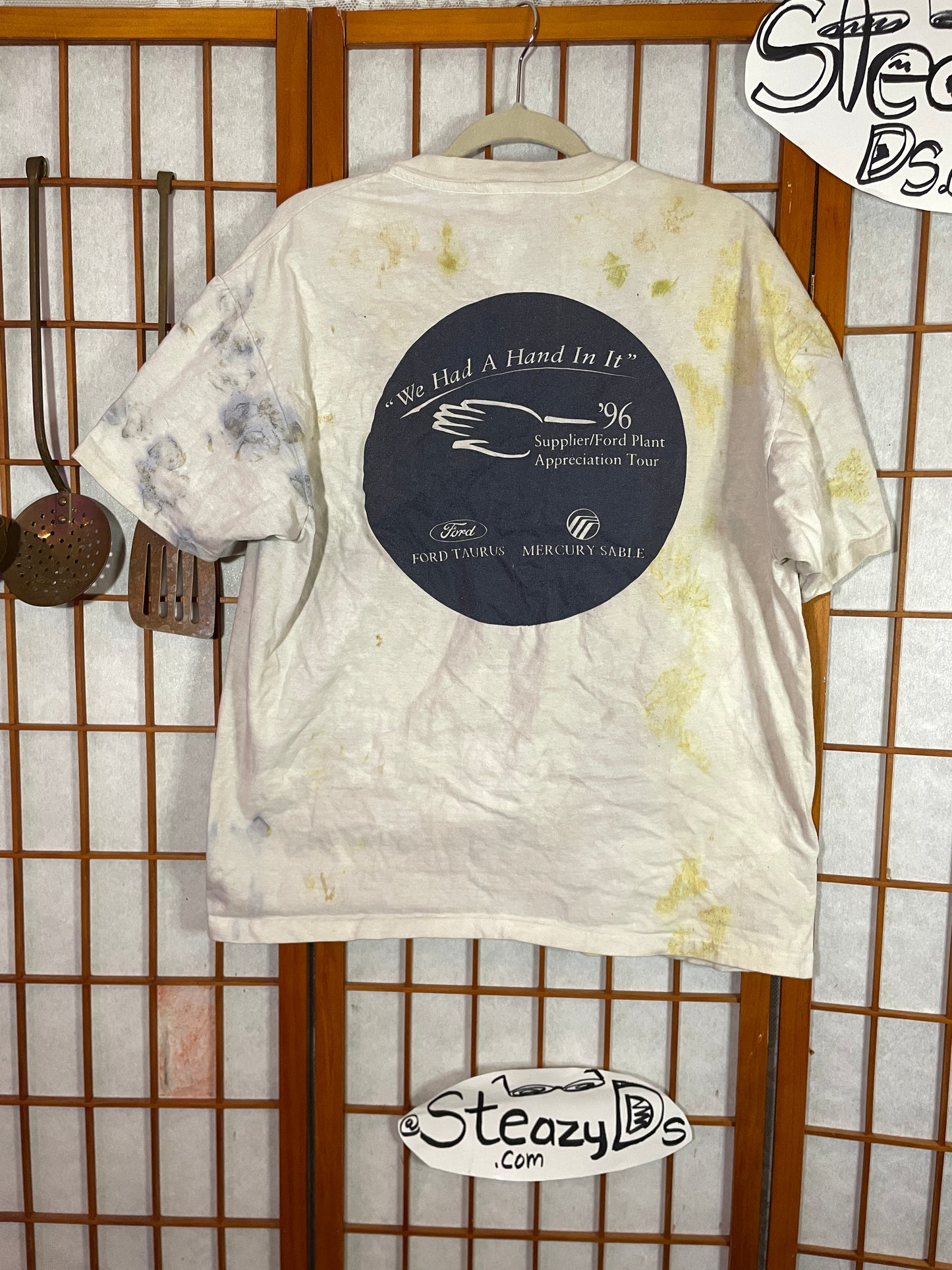 CYCLES Pocket T, Double "Friends R My Life" Slogan