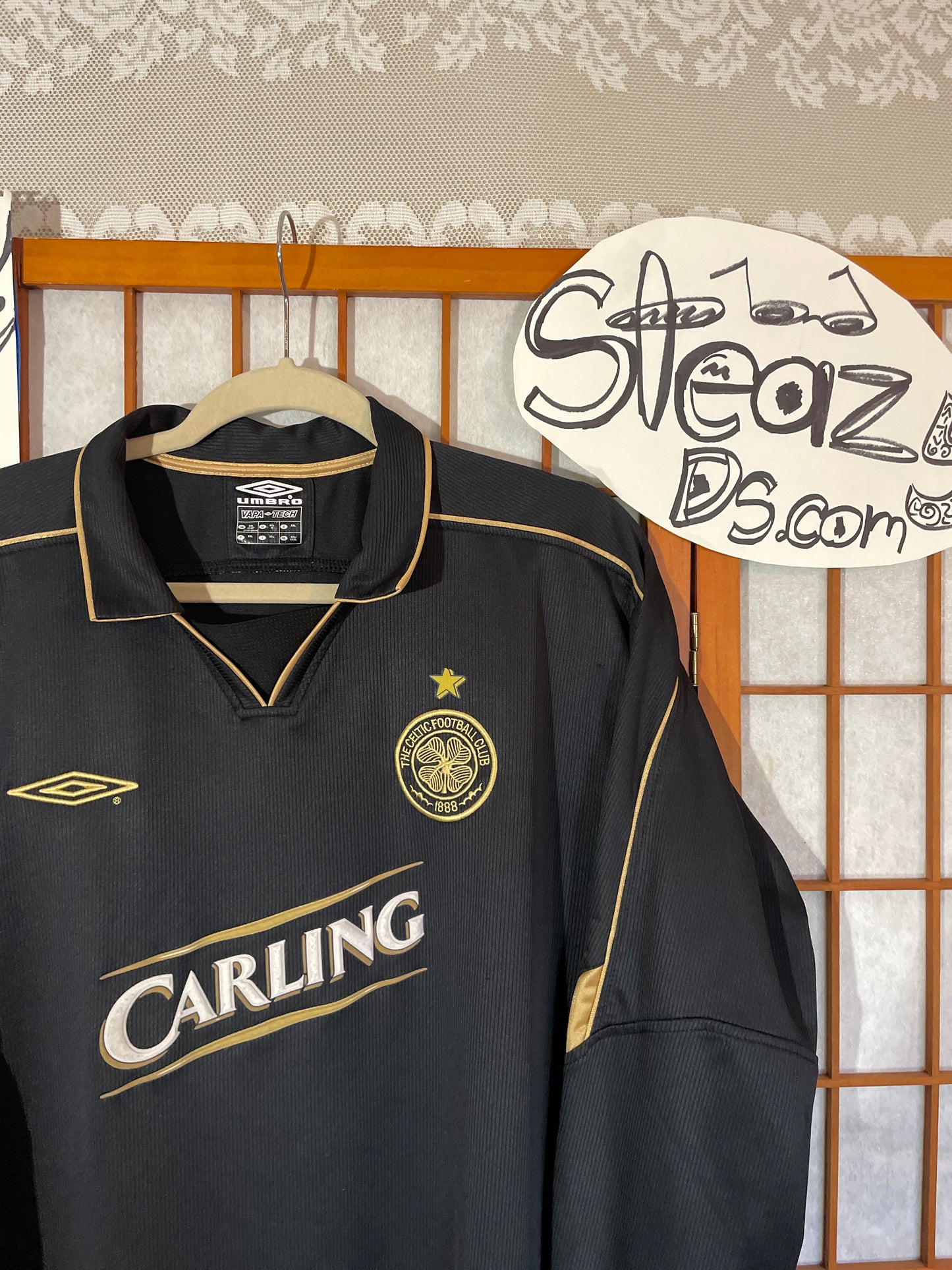 Black Gold Celtic Away Football Jersey 2003/‘04