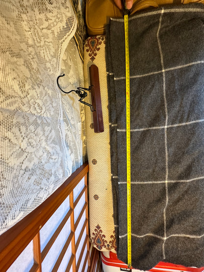 PACA Bundle Baby Alpaca Wool Throw Blanket and Gloves Gray PAcas Peru Window pane 52x66"