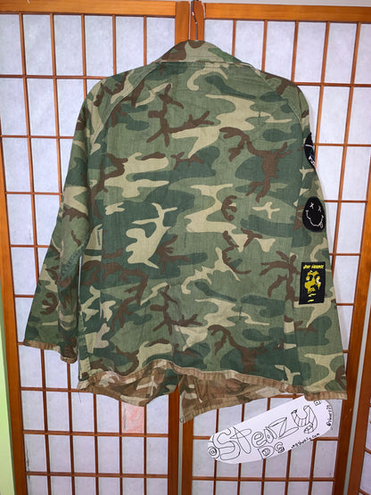 Rugged, Reversible Camo Jacket (WITH PATCHES)