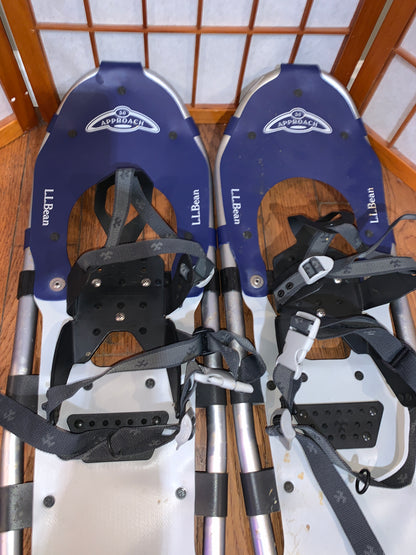 Tubbs Approach Snowshoes by LL Bean, size 30